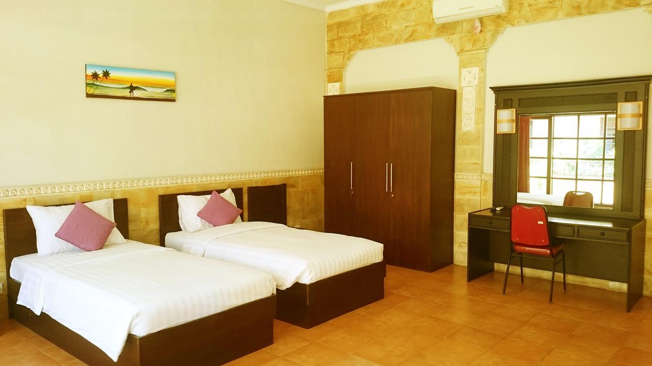 Hana Kuta Beach Hotel Ngoại thất bức ảnh