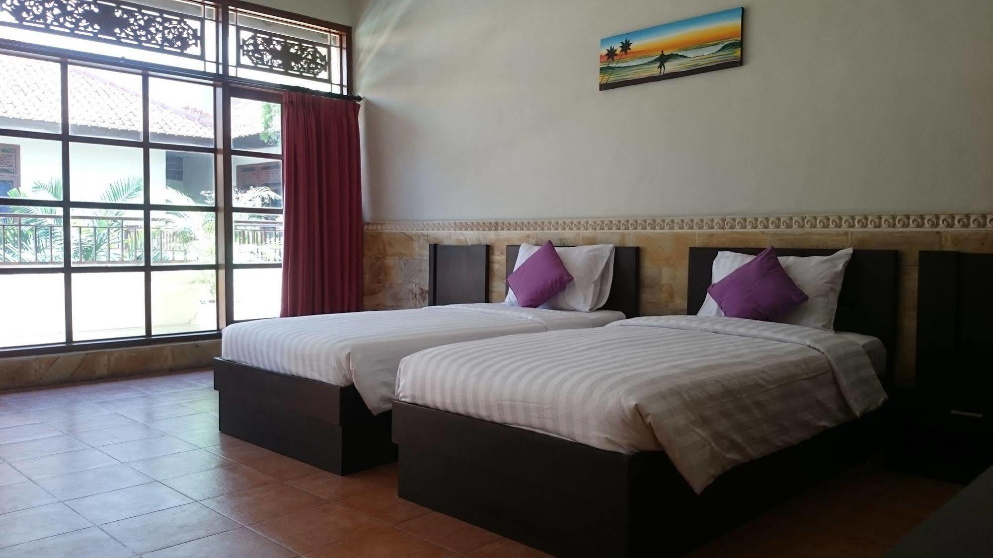Hana Kuta Beach Hotel Ngoại thất bức ảnh
